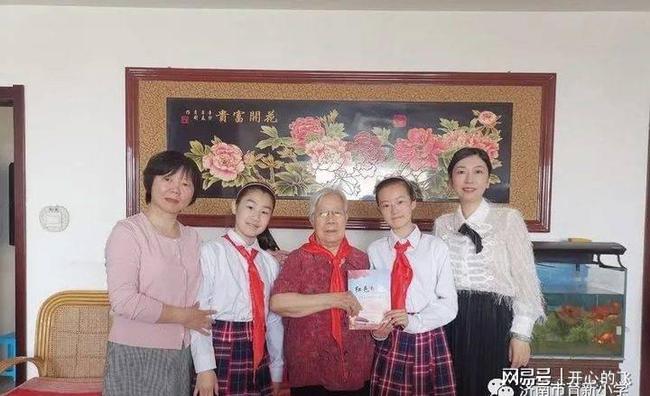红色故事比赛，熔炼自信与成就感的舞台